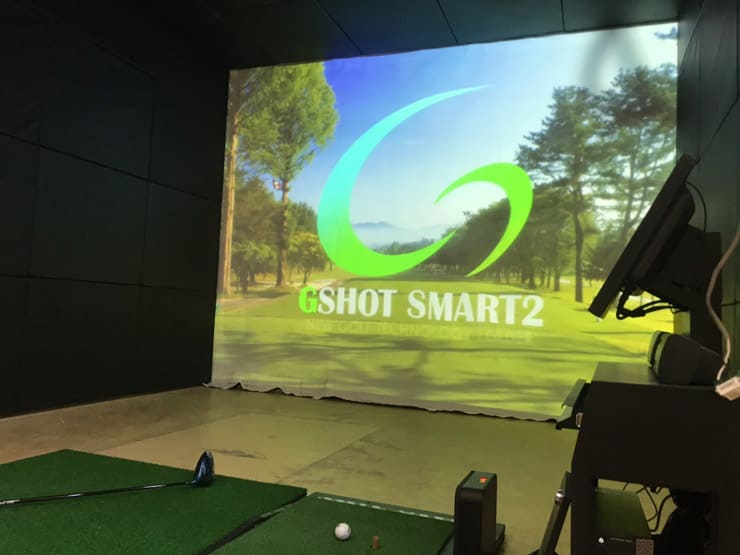 Chúng tôi đã giới hệ thống mô phỏng golf 'G-shot Smart 2' khách hàng ở Quận Hassumi, tỉnh Chiba.