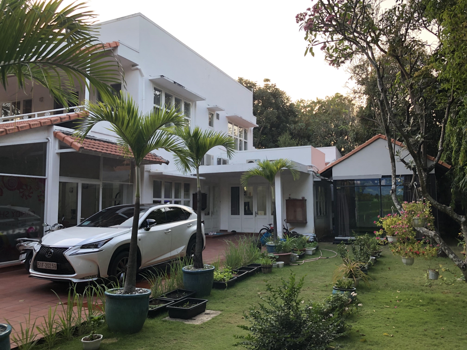 Thiết lập mô hình [G-shot Smart2] cho nhà riêng của Khách hàng tại 2 quận, Thành phố Hồ Chí Minh.